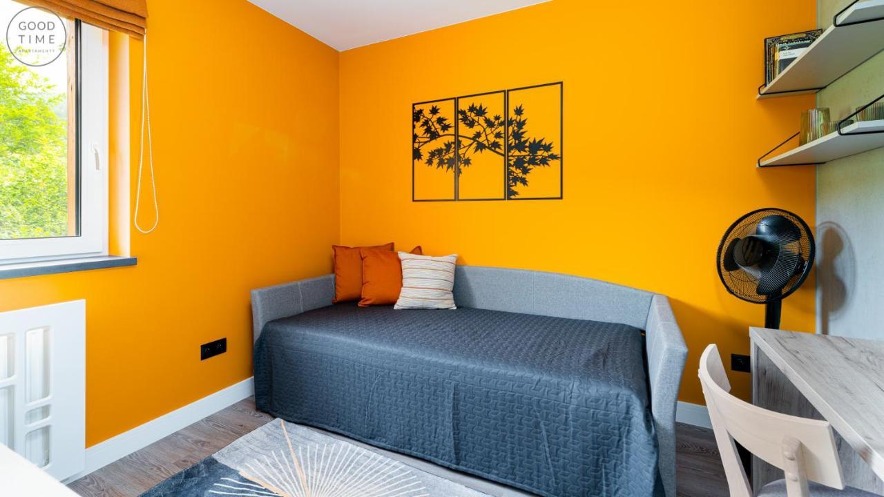 Apartamenty Good Time - Przy Dolinie Szczescia ชกลาร์สกา ปอเรมบา ภายนอก รูปภาพ