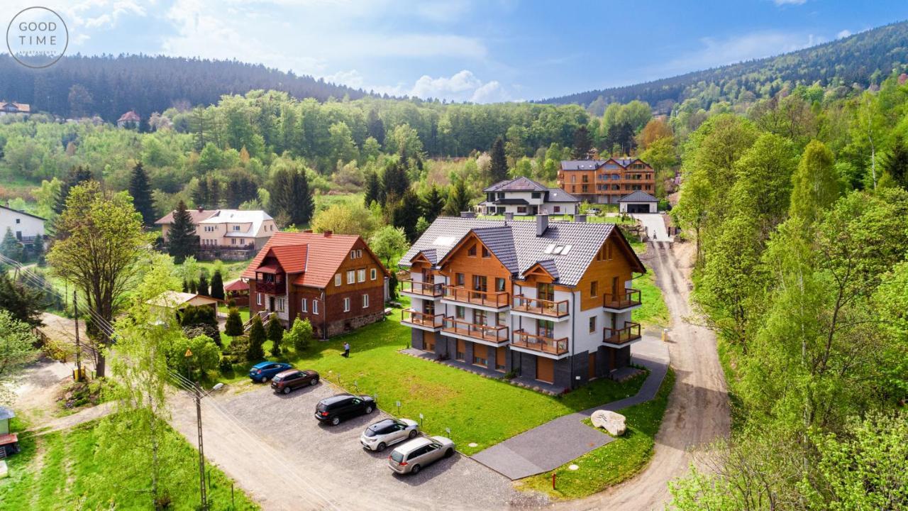 Apartamenty Good Time - Przy Dolinie Szczescia ชกลาร์สกา ปอเรมบา ภายนอก รูปภาพ