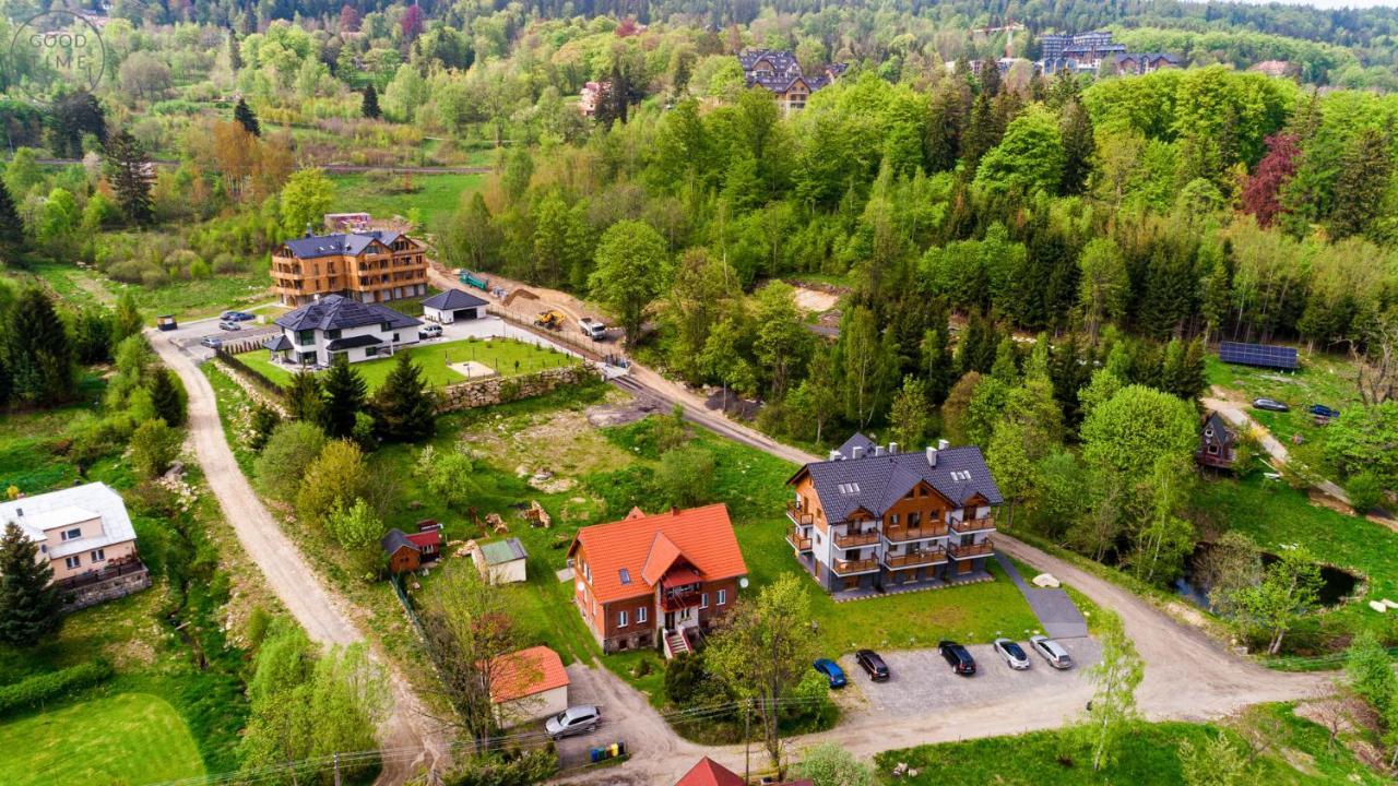 Apartamenty Good Time - Przy Dolinie Szczescia ชกลาร์สกา ปอเรมบา ภายนอก รูปภาพ